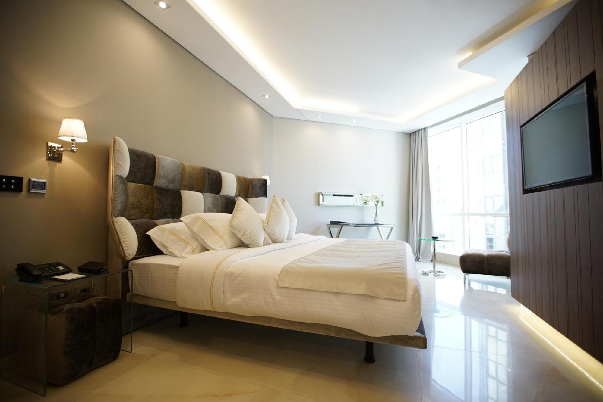 Executive King Room