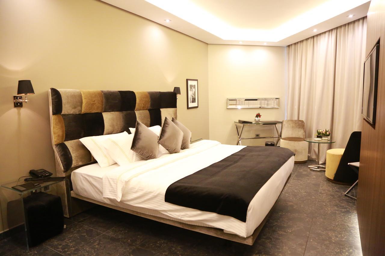 Executive King Room