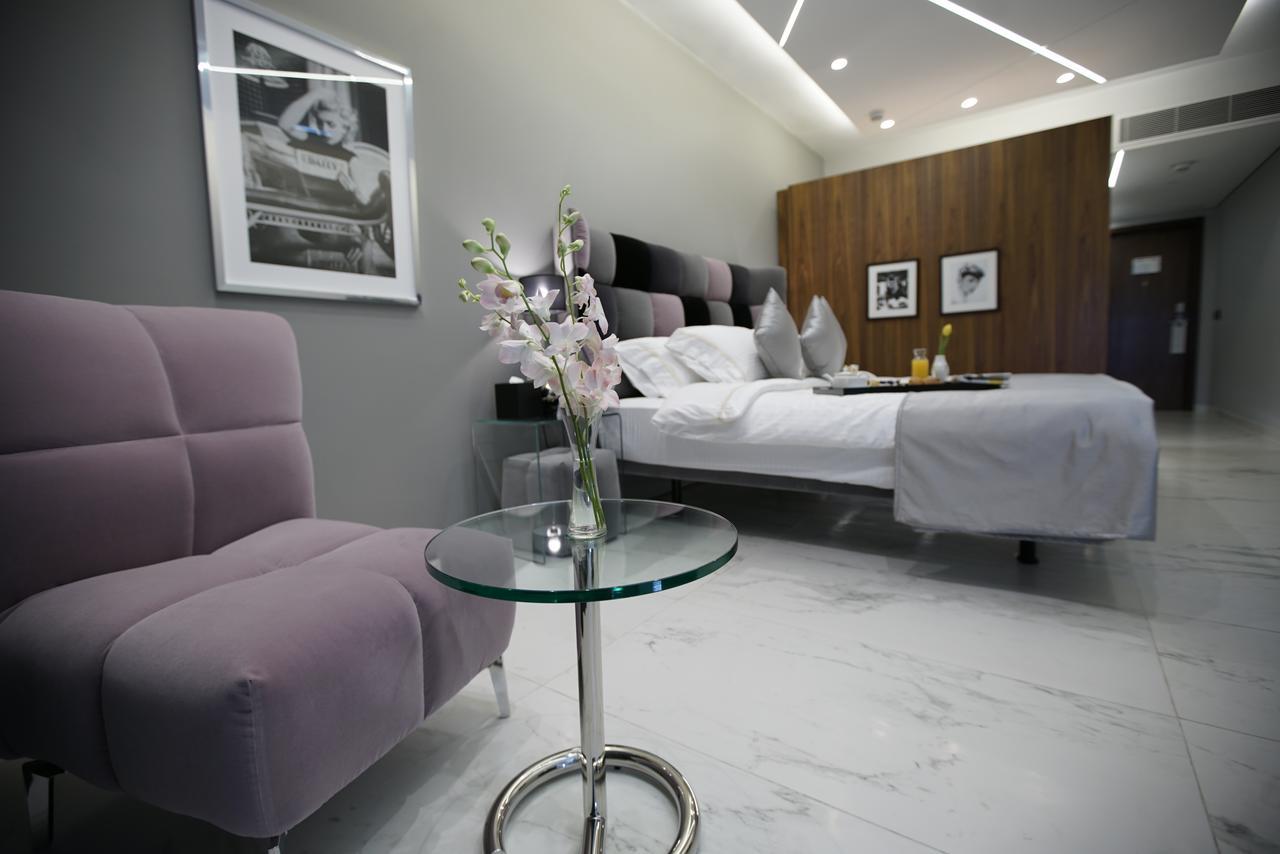 Executive King Room