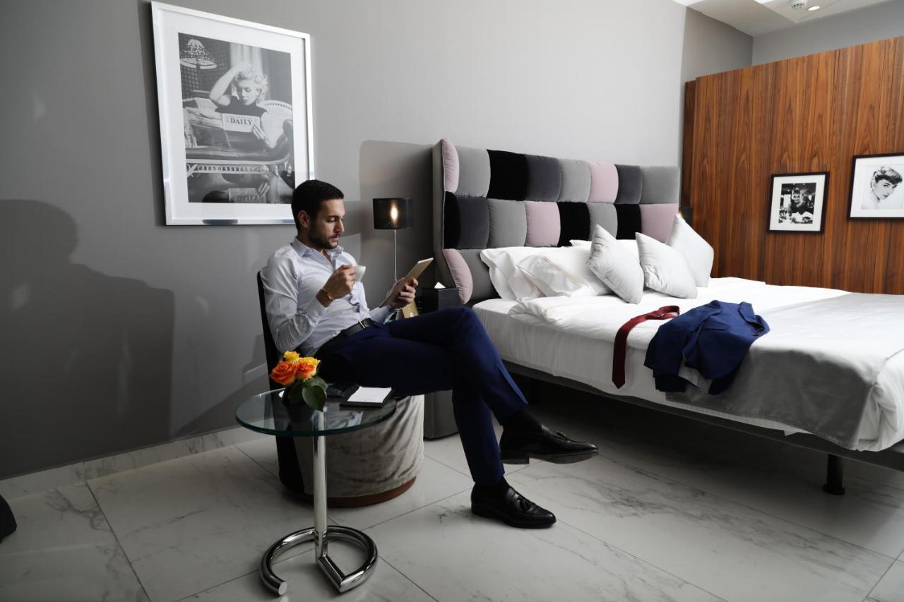 Executive King Room